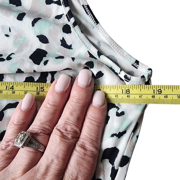 Calvin Klein Womens Sleeveless Ruched Leopard Print Top Large - Picture 9 of 11